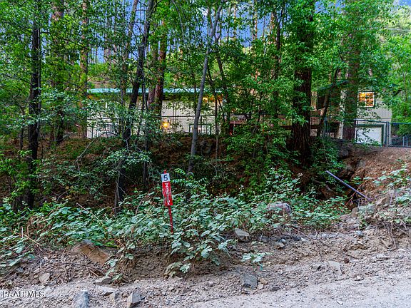 3rd image of 8475 S Breezy Pine Rd