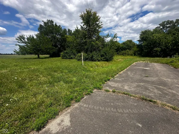 300 South Dr, Anderson, IN 46013
