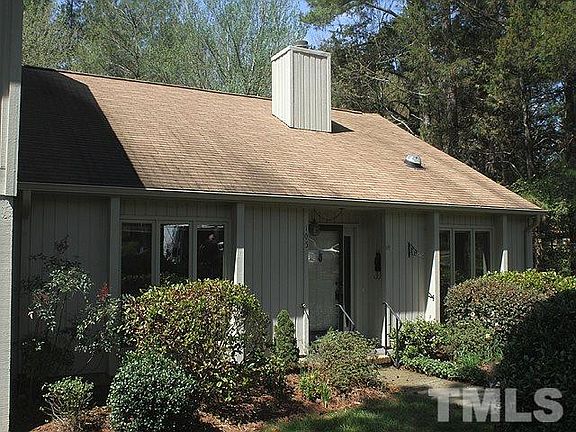 2nd image of 105 Woodbridge Ln