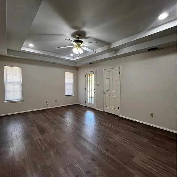 1703 Sunrise Ln — Photo 12