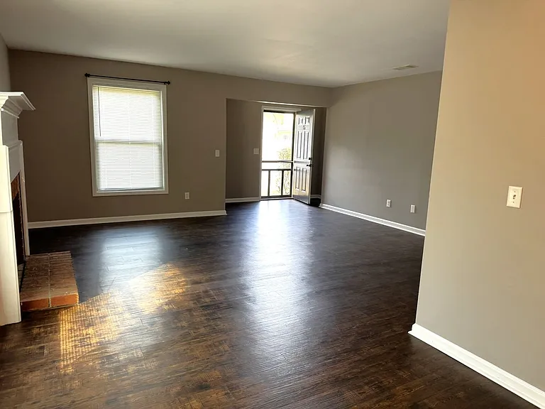 46 Sagebrush Apts — Photo 6