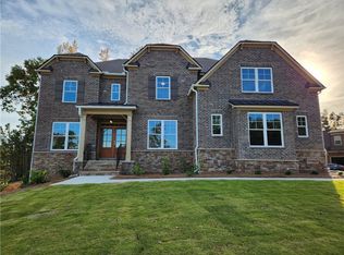 7515 Sunridge Ln, Douglasville, GA 30135