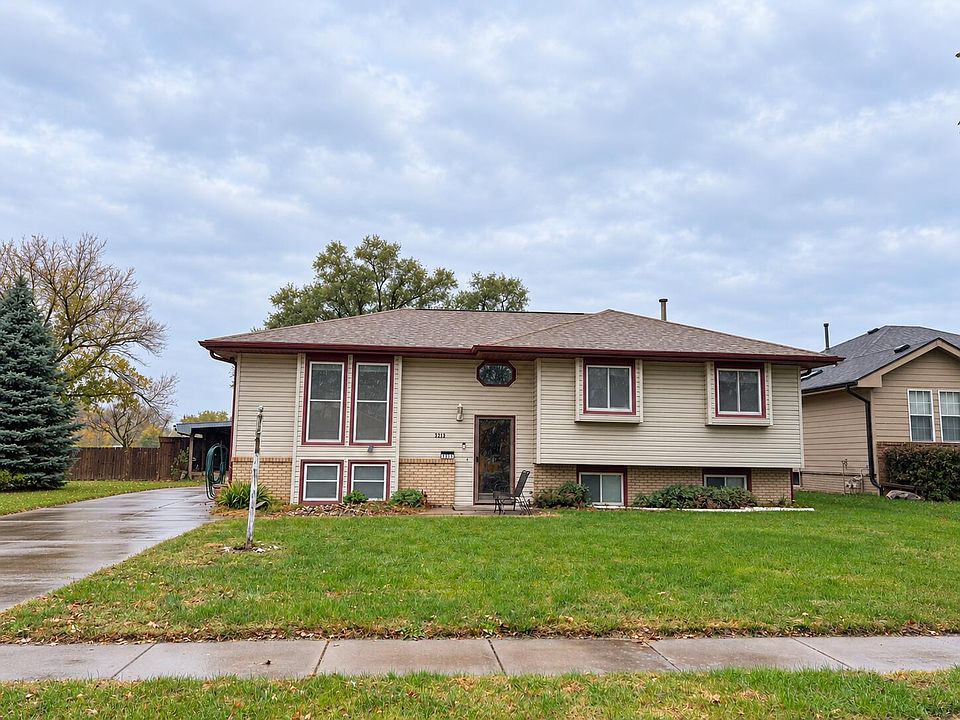 1st image of 3208 N 11th St
