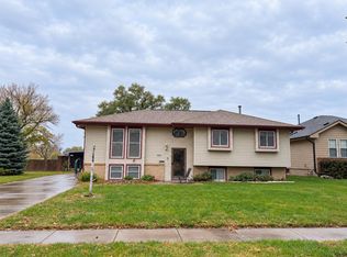 3208 N 11th St, Carter Lake, IA 51510