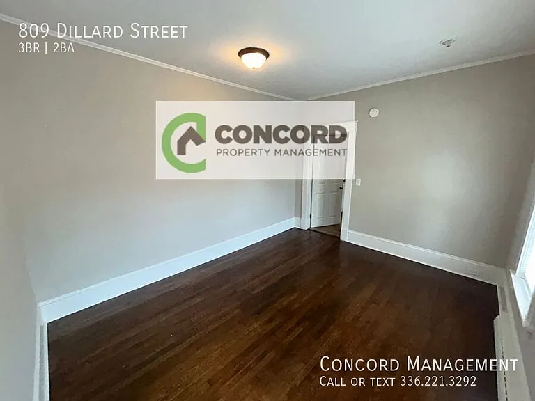 809 Dillard St — Photo 16
