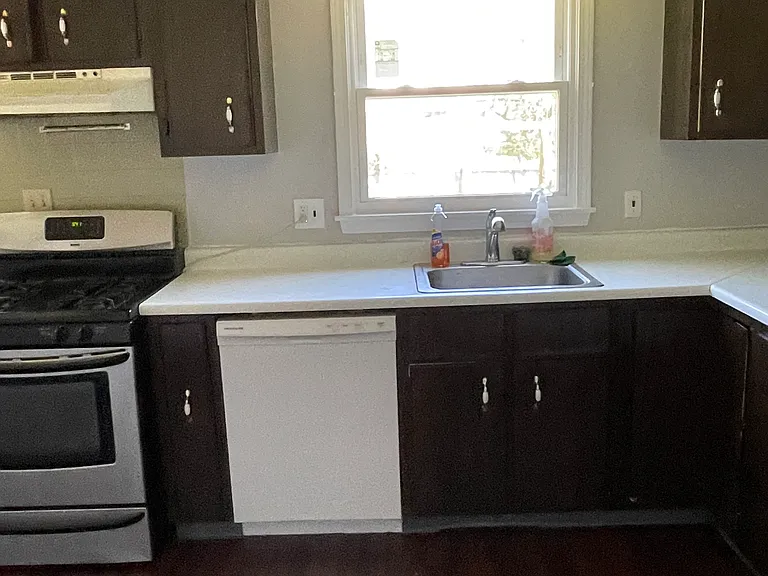 212 Sunshine Dr #L — Photo 10