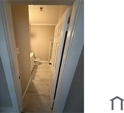 1485 Jackson Ave — Photo 6