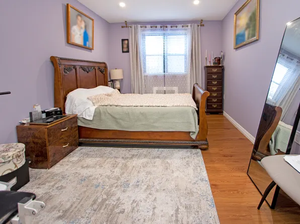 2615 Avenue O image 11 of 13