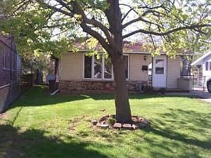 1st image of 152 N Villa Ave