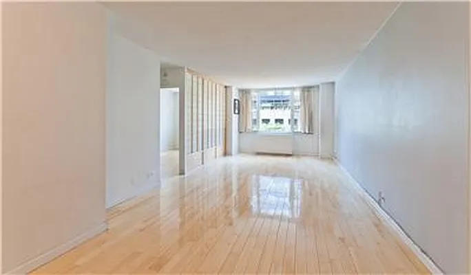 Sold by NextStopNY | media 15