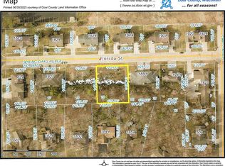 Florida St, Sturgeon Bay, WI 54235