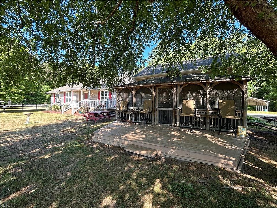 2nd image of 420 Point Anne Dr
