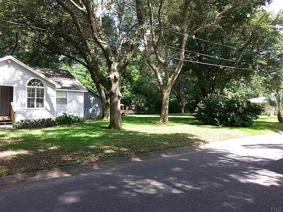 5th image of 520 N 62nd Ave