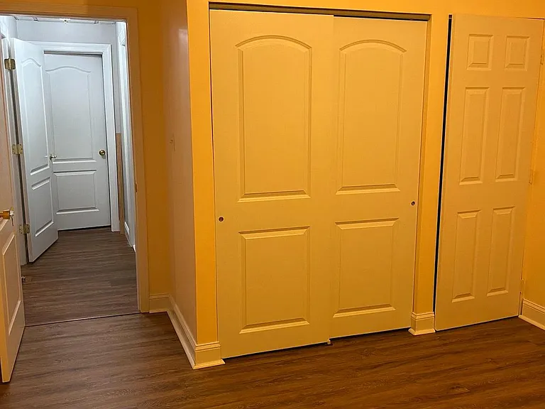 10701 Whispering Way — Photo 32