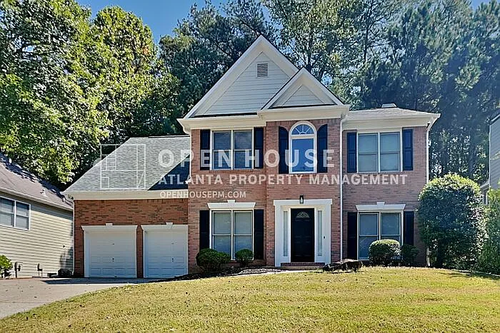 3174 Vickery Dr NE — Photo 1