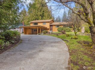 1423 Eckard Ave, Port Angeles, WA 98362