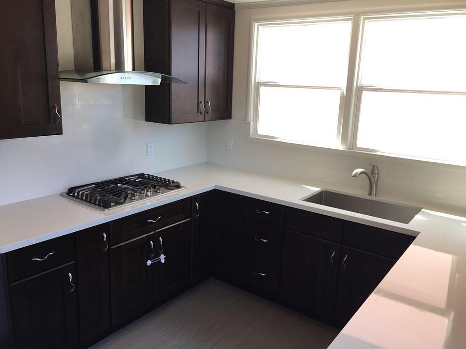 1st image of 53 Dorchester Dr