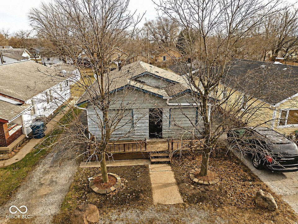 1st image of 321 S Lyons Ave