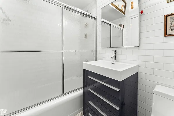 Rented by Brown Harris Stevens | media 5