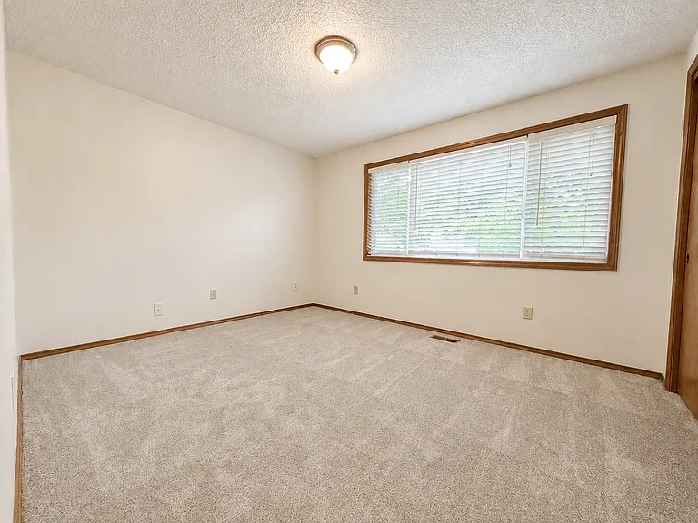 21318 SE Alder Ct — Photo 15
