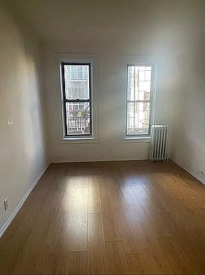 2nd image of 165 Meserole St APT 28