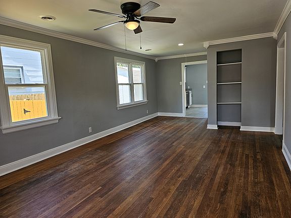 3rd image of 132 N Beech Ave
