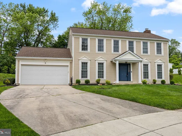 2 Norwick Cir, Lutherville Timonium, MD 21093