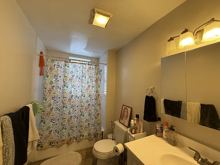1458 Tremont St #3 — Photo 8
