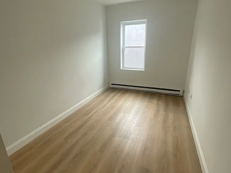 111 Norway St #304 — Photo 5