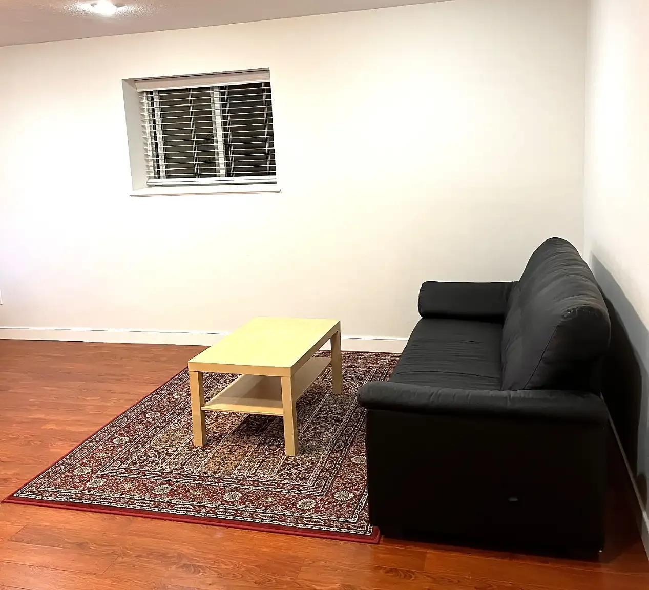 2 bed, 1000 sqft, $1,800 — Photo 3