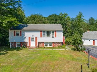 6 Lola St, Springvale, ME 04083