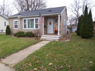 1027 E Wisconsin St, Delavan, WI 53115