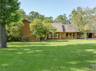 14490 Tiger Bend Rd, Baton Rouge, LA 70817