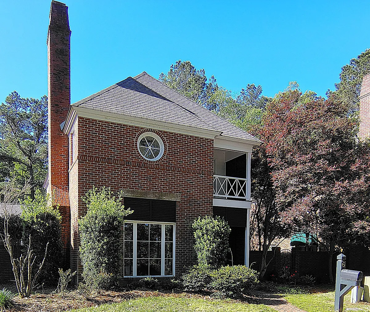 Building Photo - 6 Tyler Cv