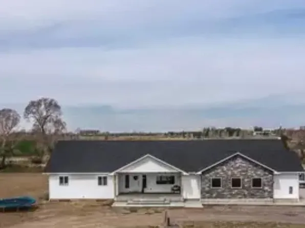 663 E 1100 N, Shelley, ID 83274