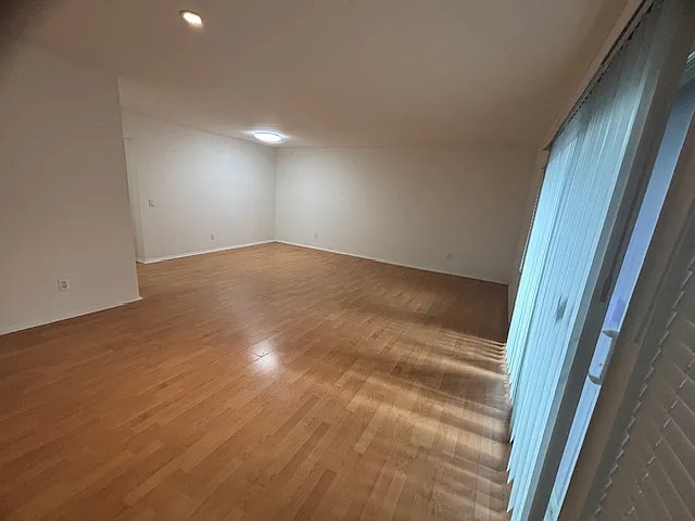18350 Hatteras St #168 — Photo 3