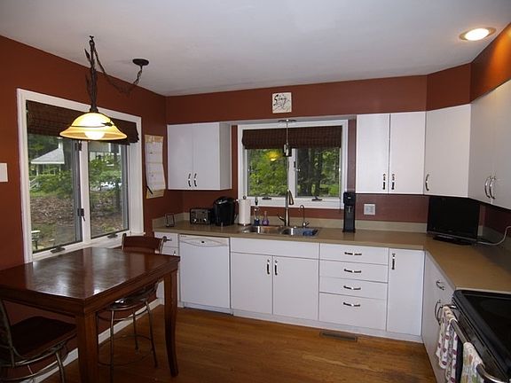 5th image of 5 Knollwood Dr
