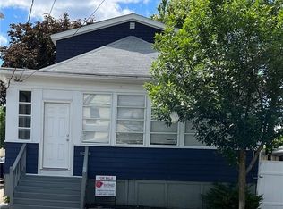 226 River Ave, Providence, RI 02908