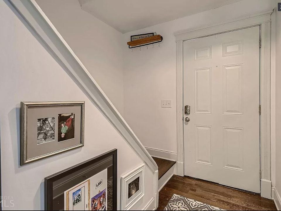 1st image of 2208 Queen Anne Ct