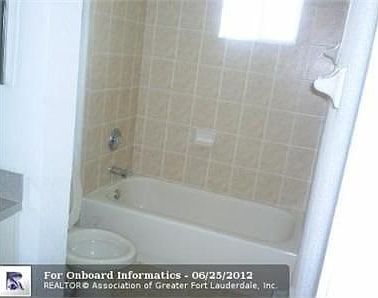 5th image of 6413 Catalina Ln