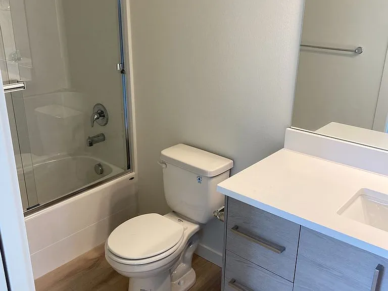 198 SW Maricopa Dr — Photo 5
