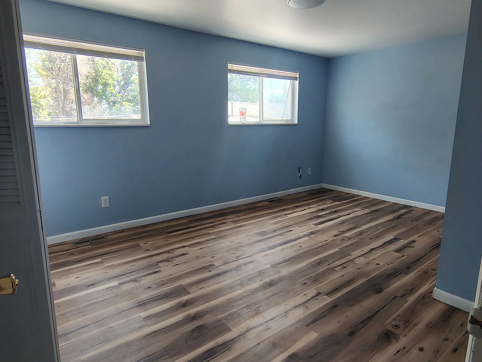 2 bed, 1.5 bath, 800 sqft, $1,245 — Photo 2
