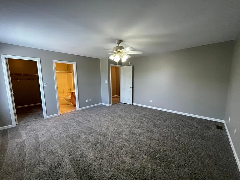 625 Hampton Way #2 — Photo 6