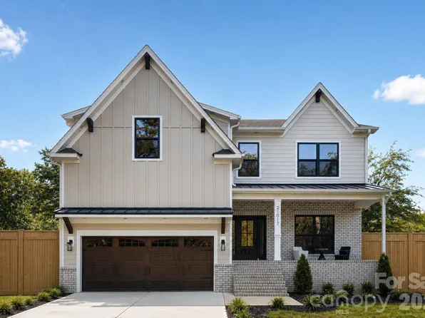 21017 Entrada Dr, Cornelius, NC 28031