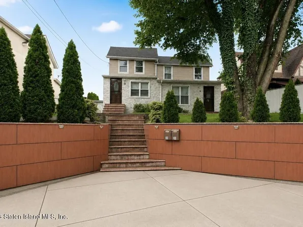 31 Rockland Ave, Staten Island, NY 10306