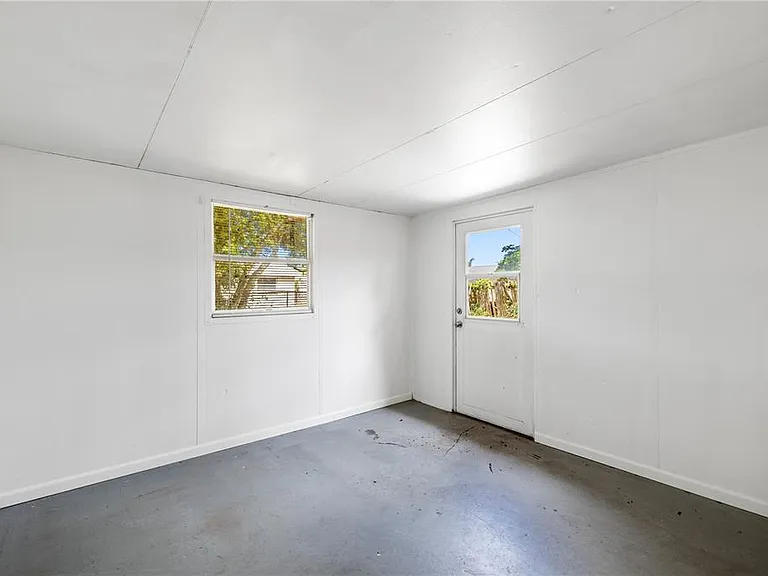 10803 Hyssop St — Photo 15