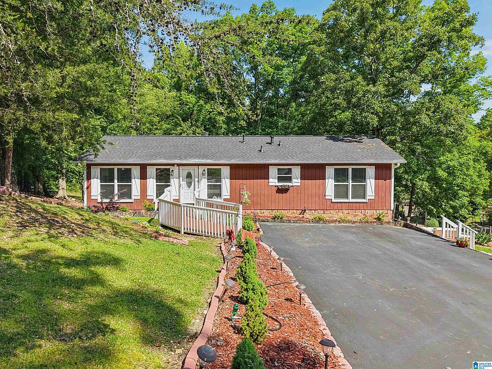 1st image of 2417 Briarcliff Dr