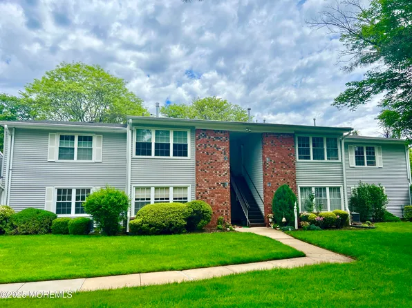 78 Cranberry Court, Red Bank, NJ 07701