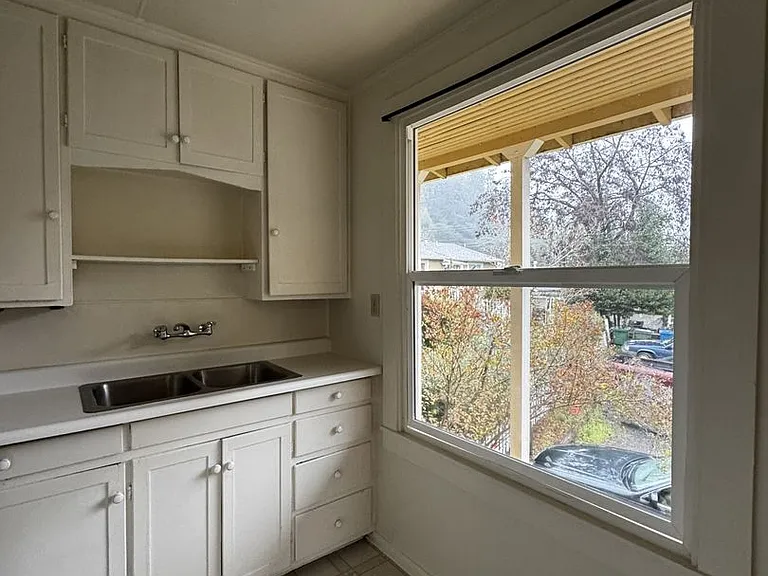 20359 Sunnyside Way — Photo 21