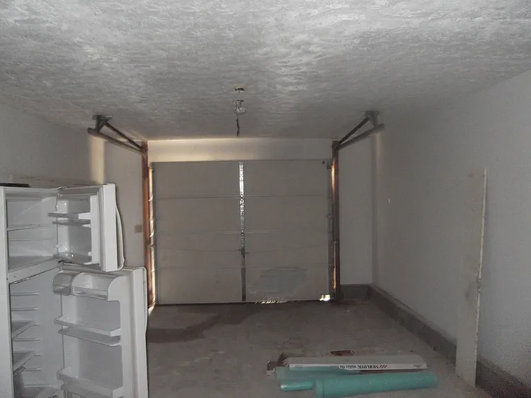 495 Stiles Pl — Photo 17